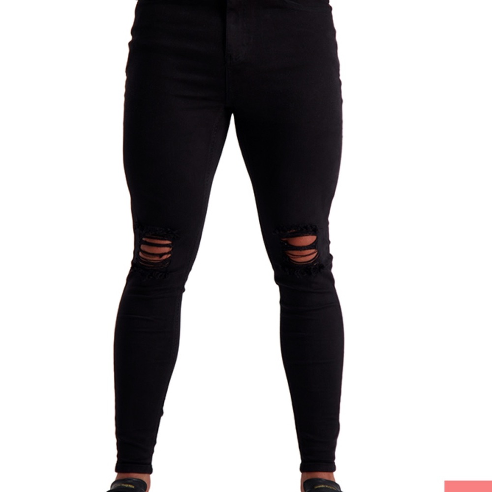 Adonis Gear black ripped knee muscle fit jeans size 32.